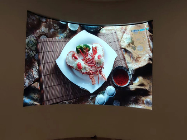 新晃室内P2.5弧形LED屏